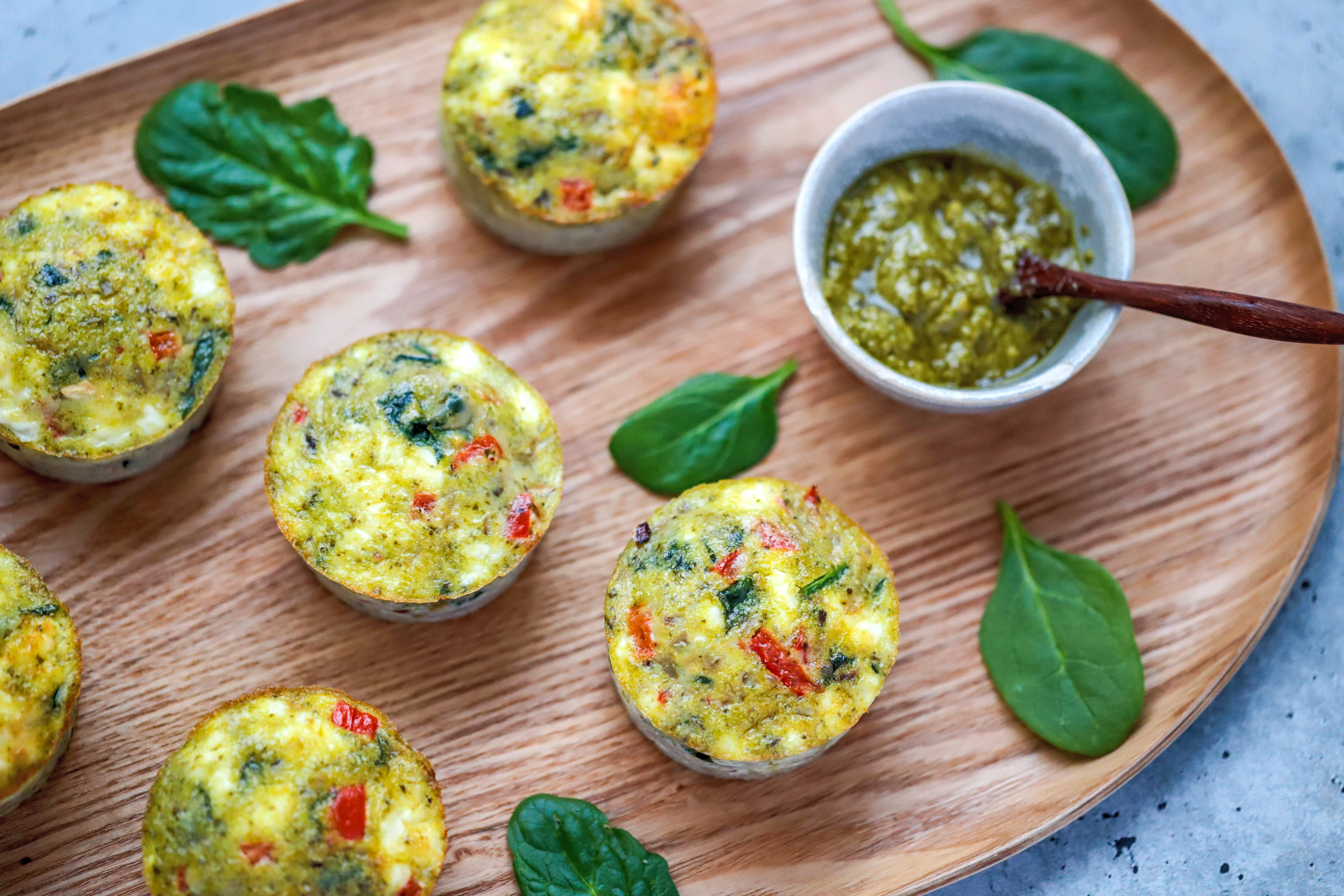 pesto-breakfast-muffins