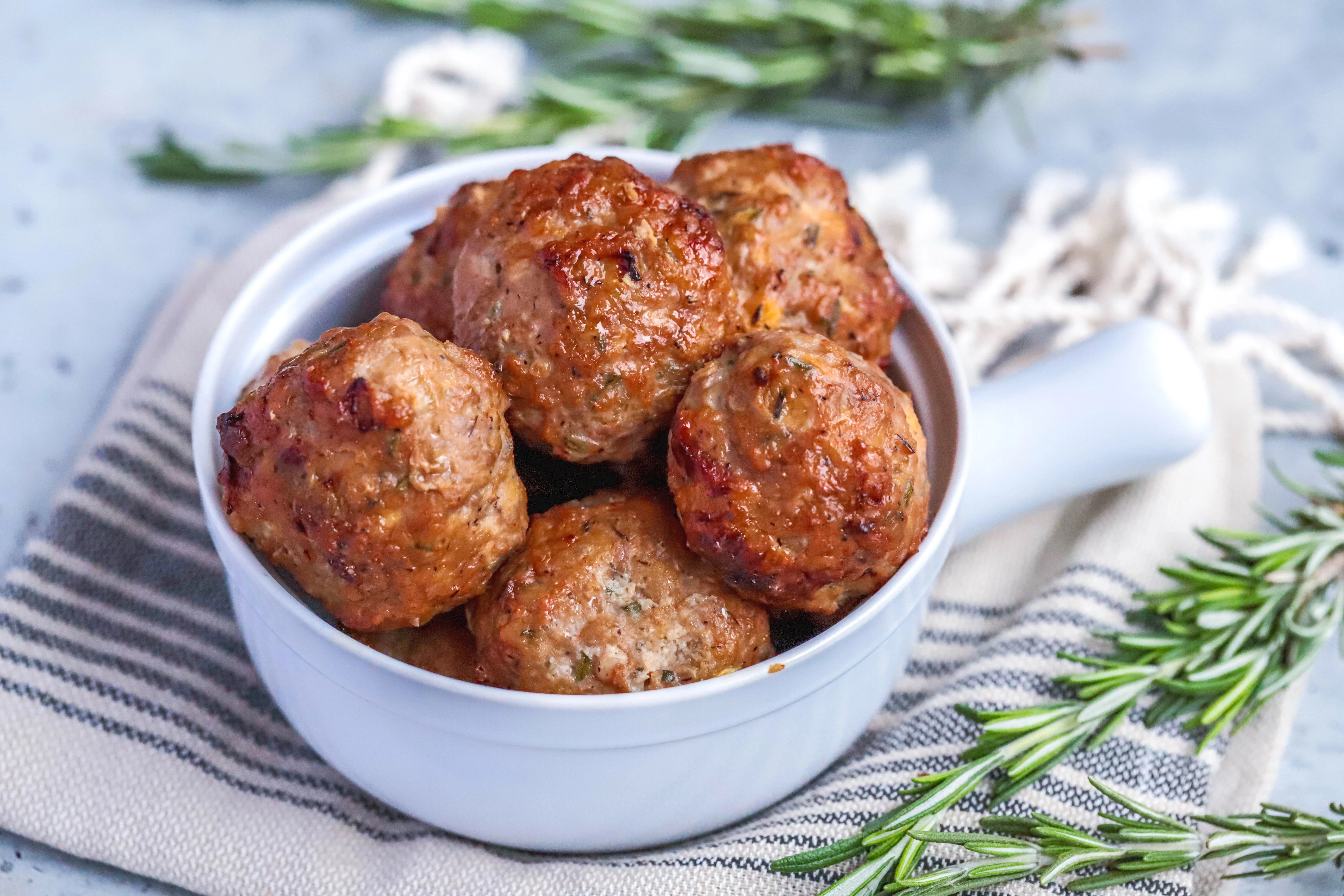turkey-and-apple-breakfast-meatballs