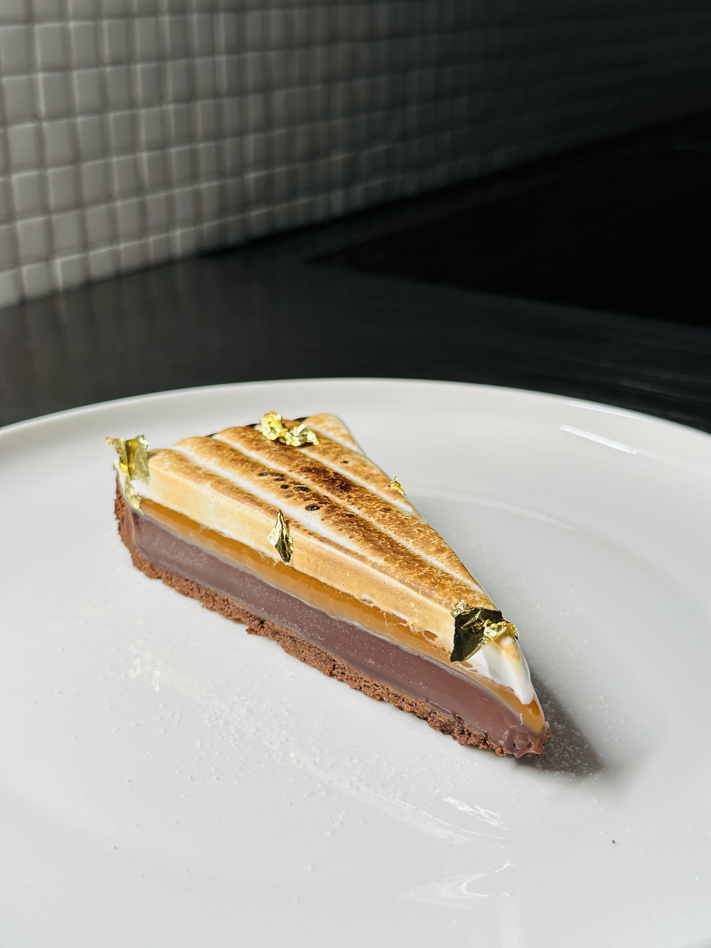 s'more-caramel-ganache-cake