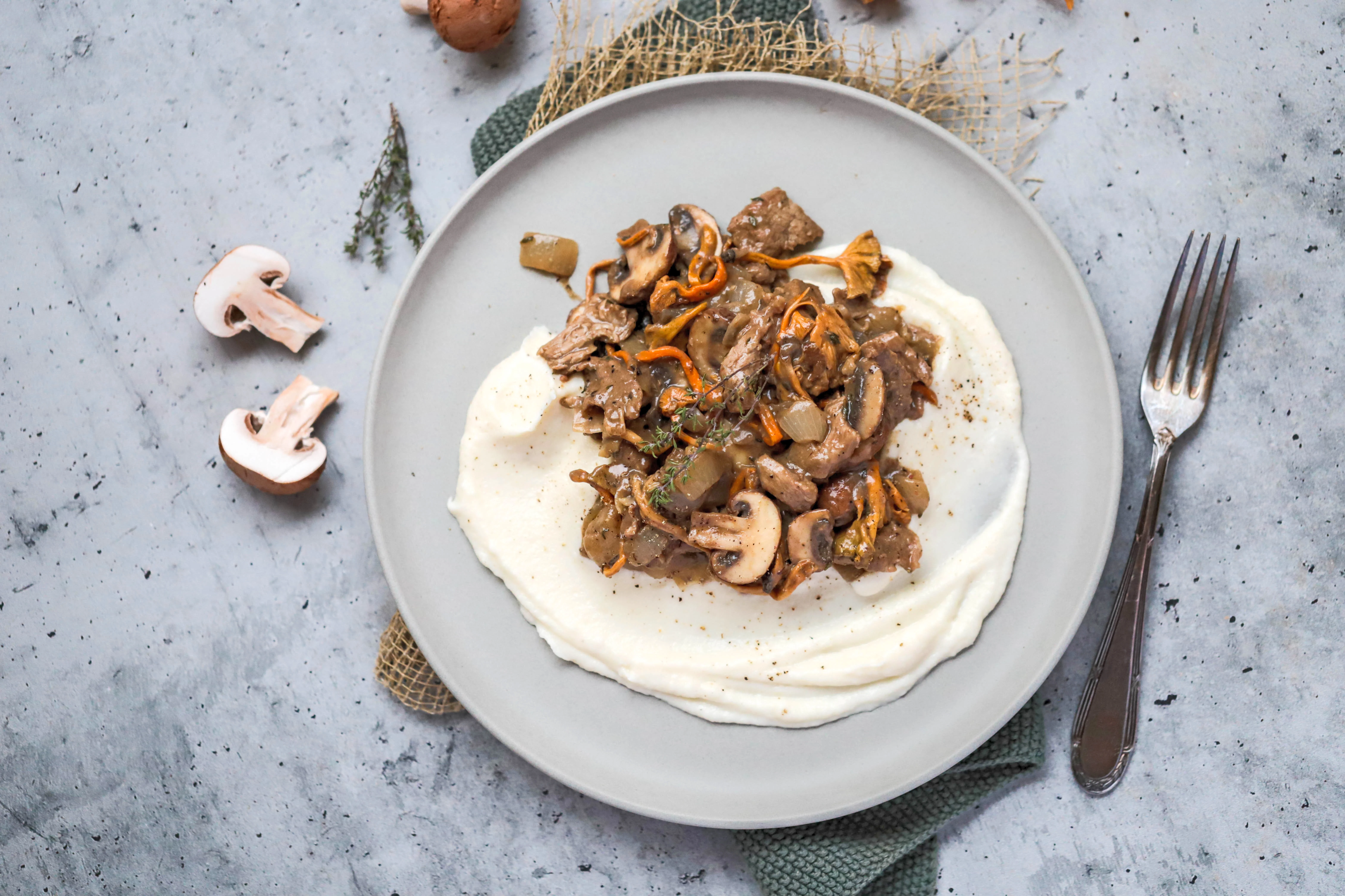 beef-and-mushrooms-with-cauliflower-mash