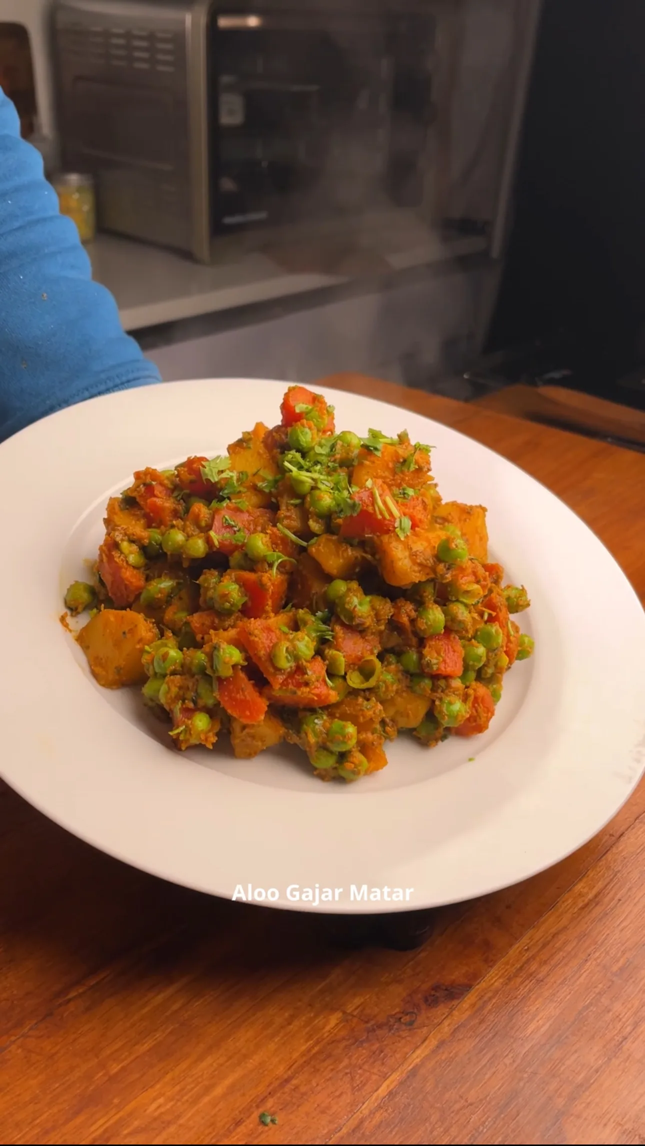 aloo-gajar-matar