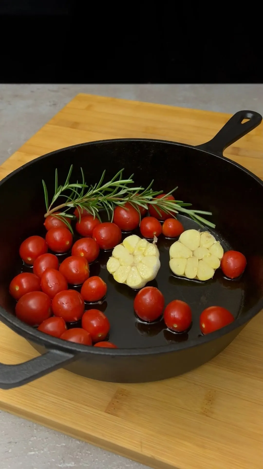 creamy-tomato-rosemary-pasta