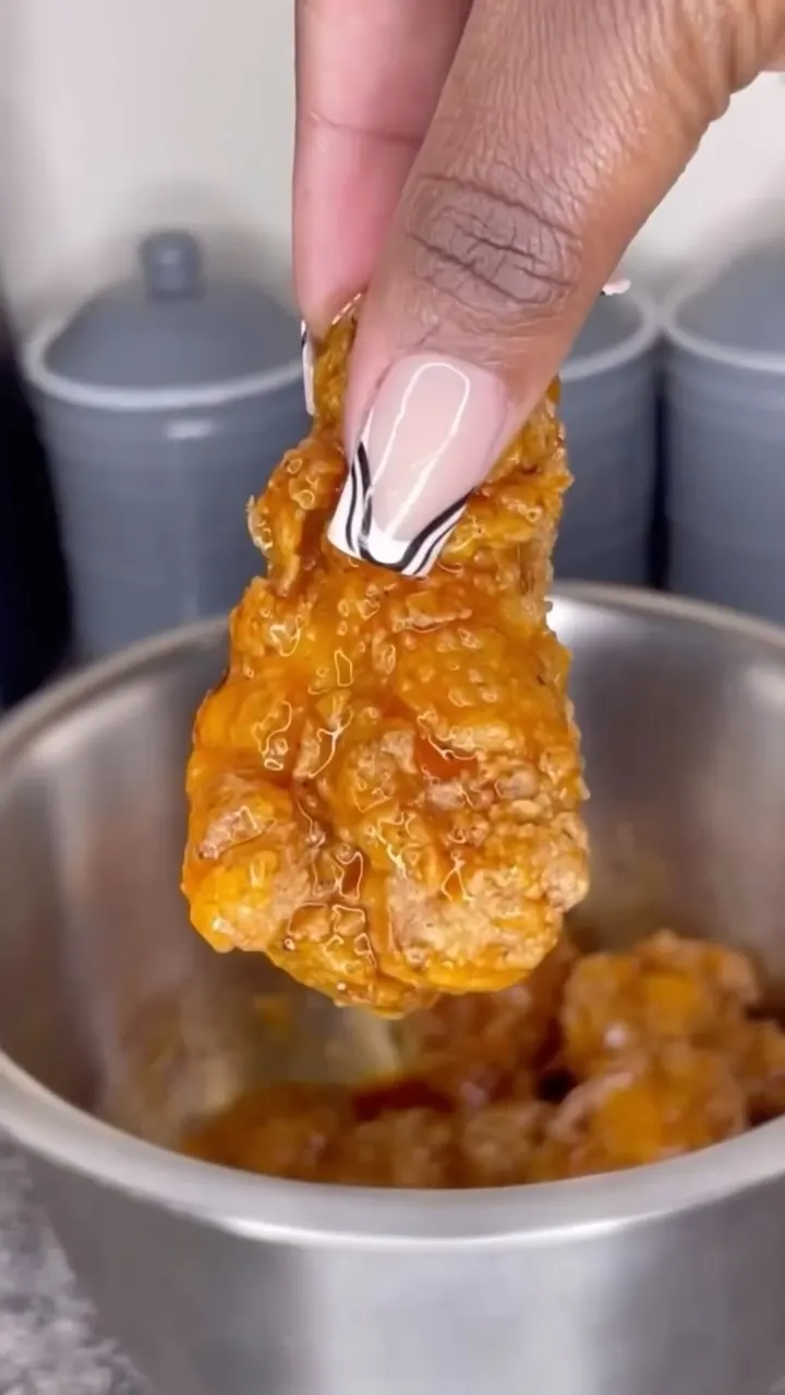 honey-hot-lemon-pepper-wing