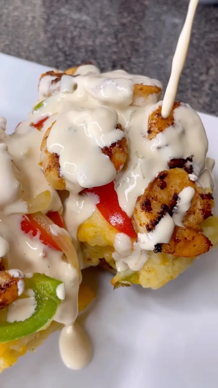 easy-fajita-twice-baked-potatoes