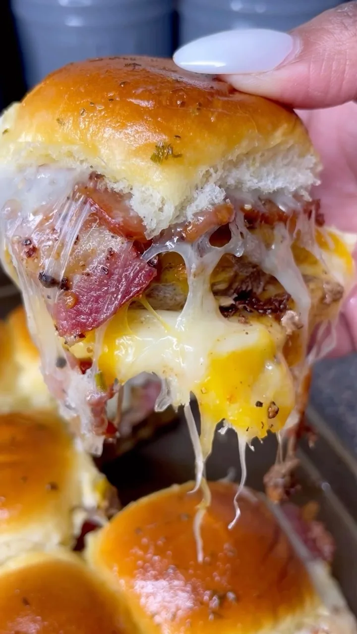 bacon-sliders