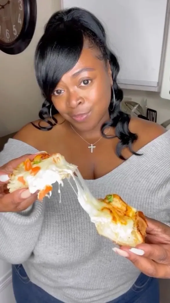 shrimp-cheesy-bread