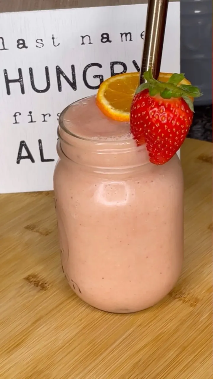 use-whatever-you-have-in-the-kitchen-smoothie