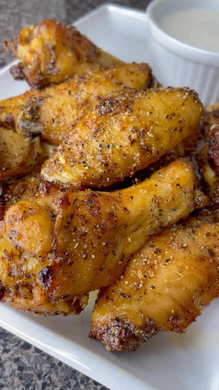 baked-garlic-lemon-pepper-wings