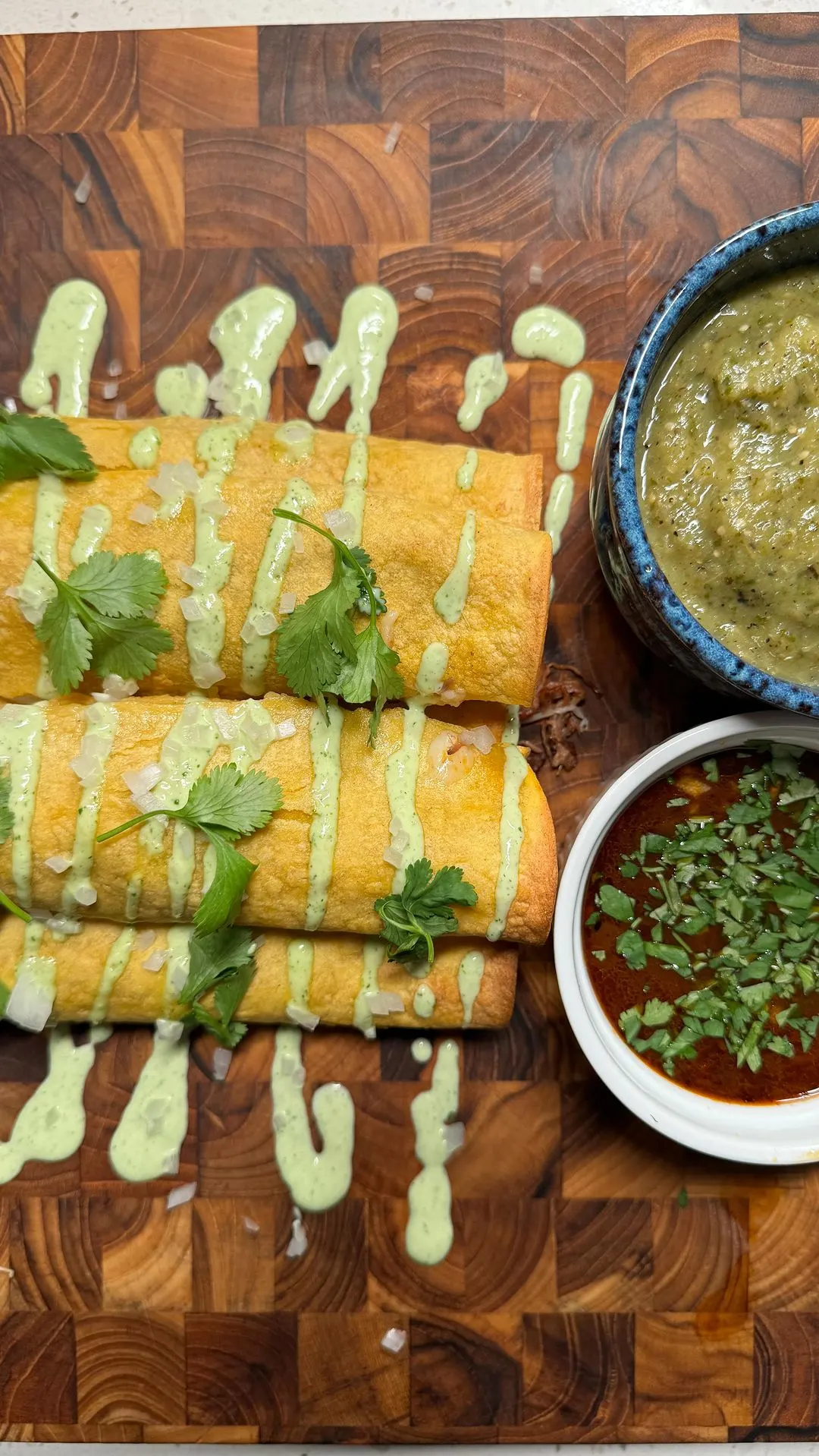 baked-rolled-tacos-salsa-verde