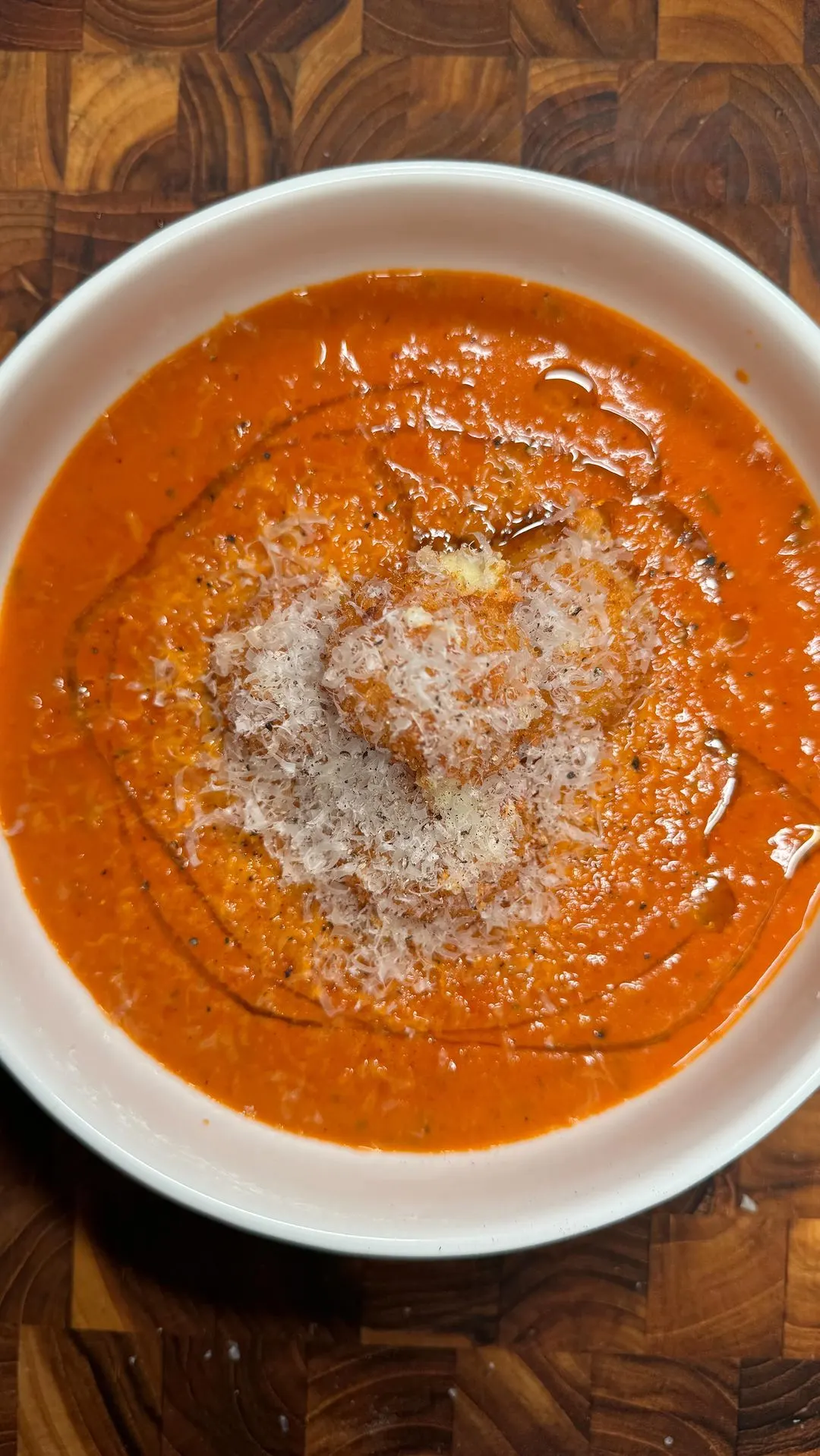 homemade-mozzarella-balls-with-tomato-bisque