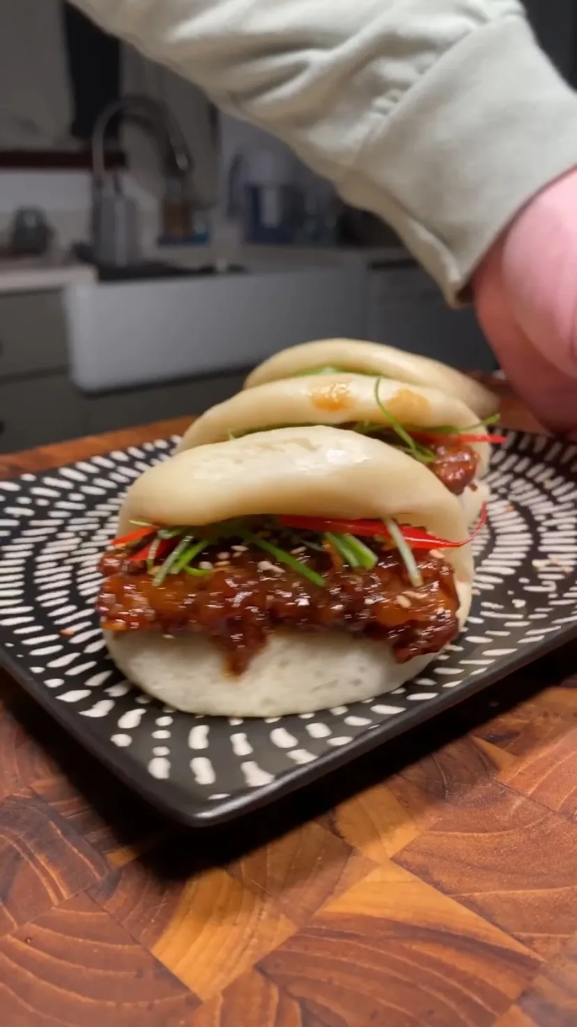 crispy-beef-bao