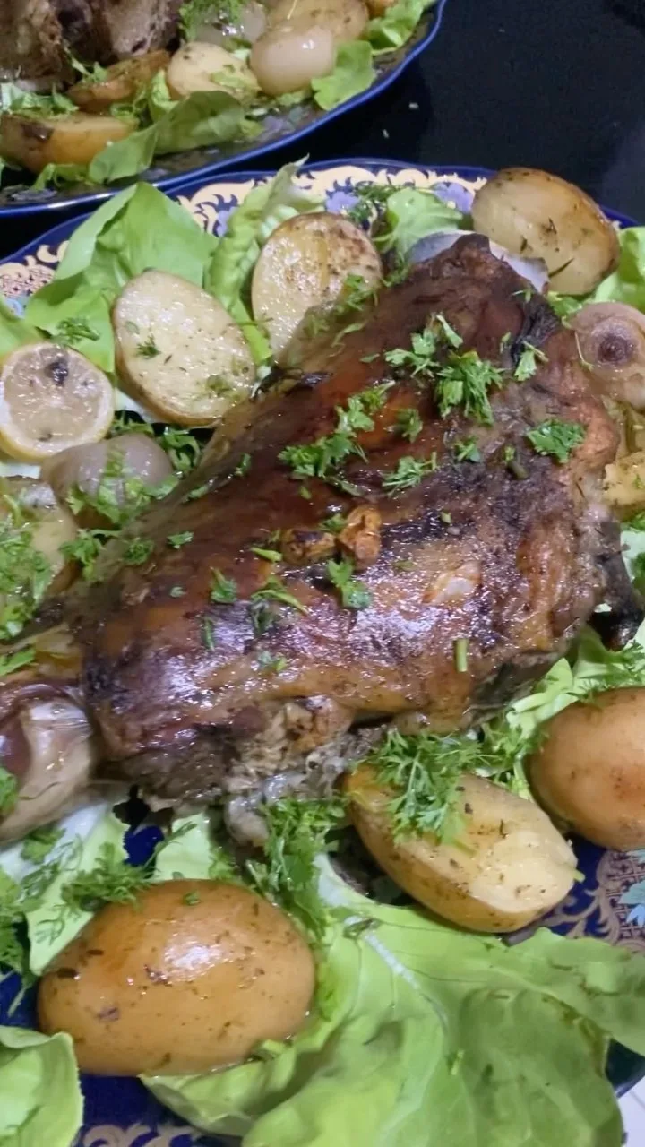 greek-style-lamb-leg