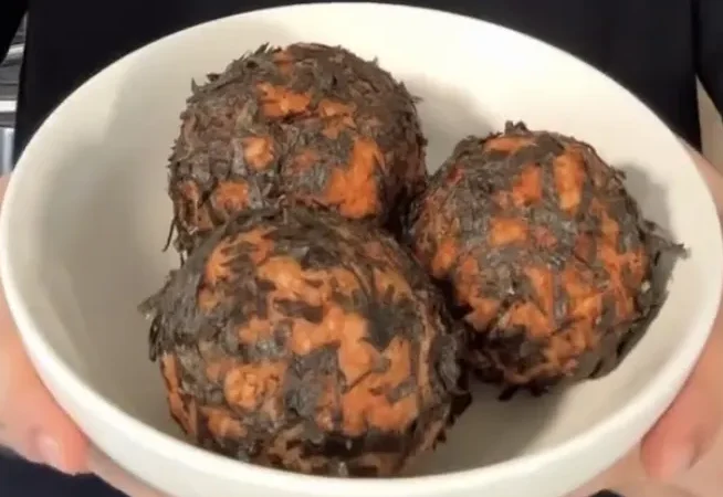 bolas-de-arroz-con-gochujang-gochujang-rice-balls