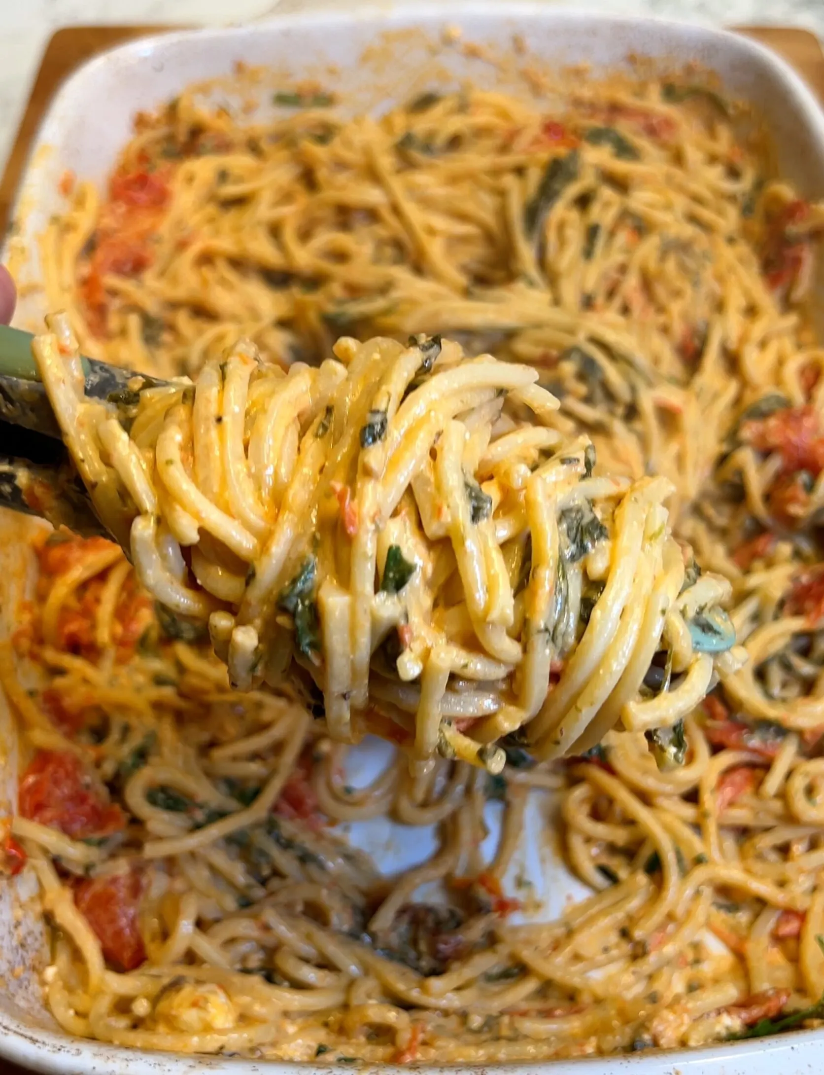 pasta-horneada-con-tomate-y-espinaca-baked-tomato-and-spinach-pasta
