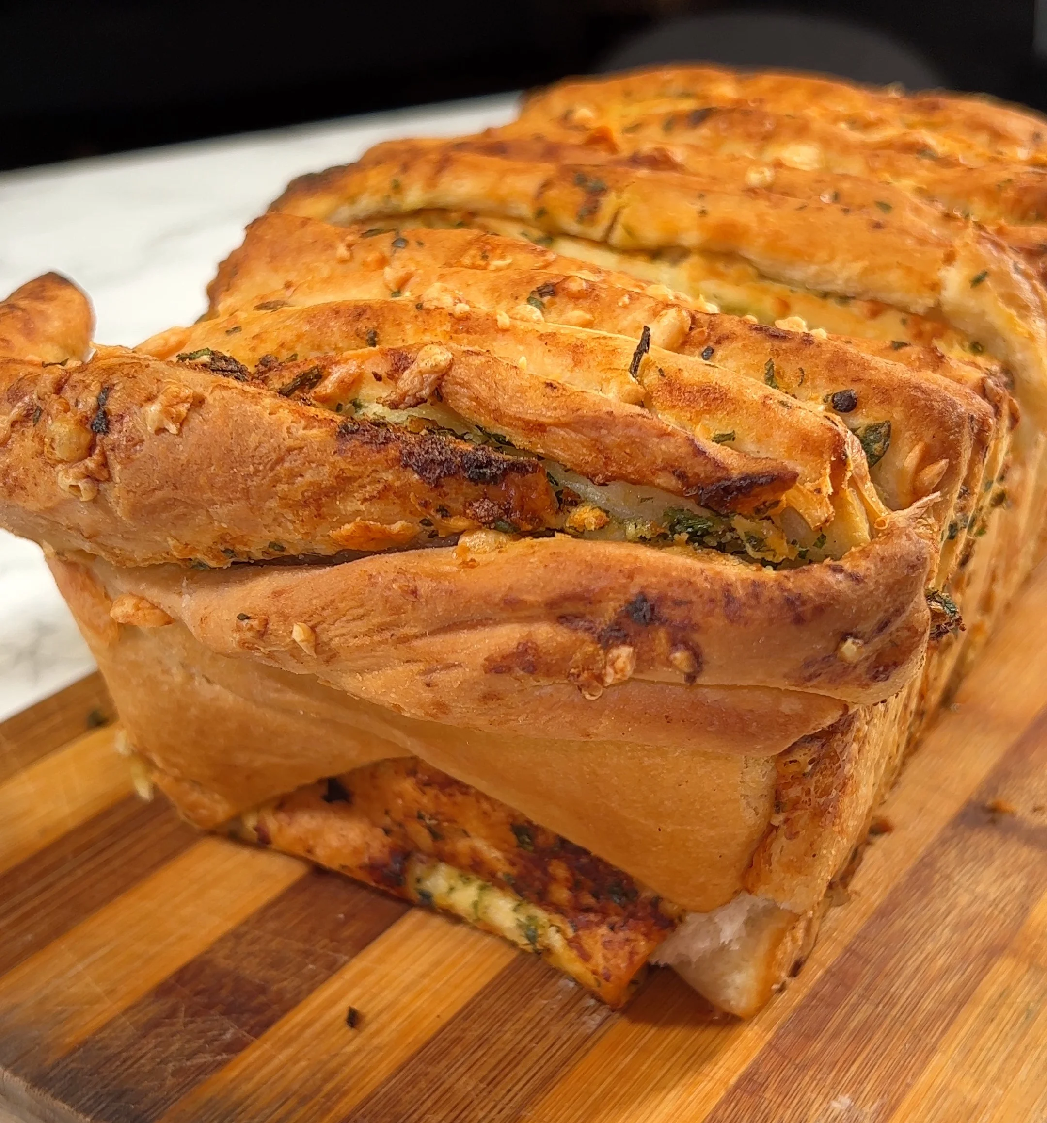 pan-de-ajo-para-desmenuzar-pull-apart-garlic-bread