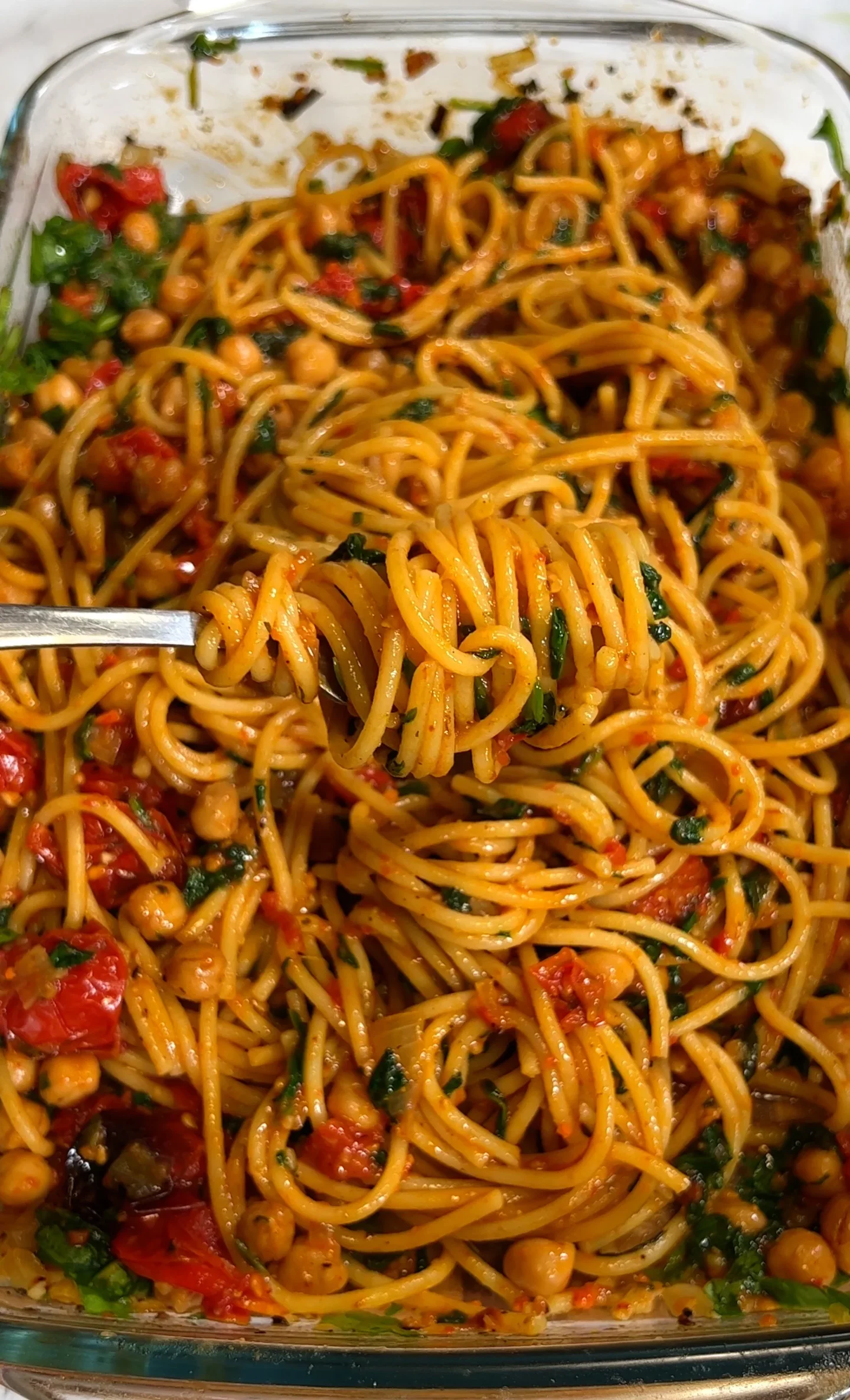 pasta-de-tomate-asado-y-garbanzos-roasted-tomato-and-chickpea-pasta