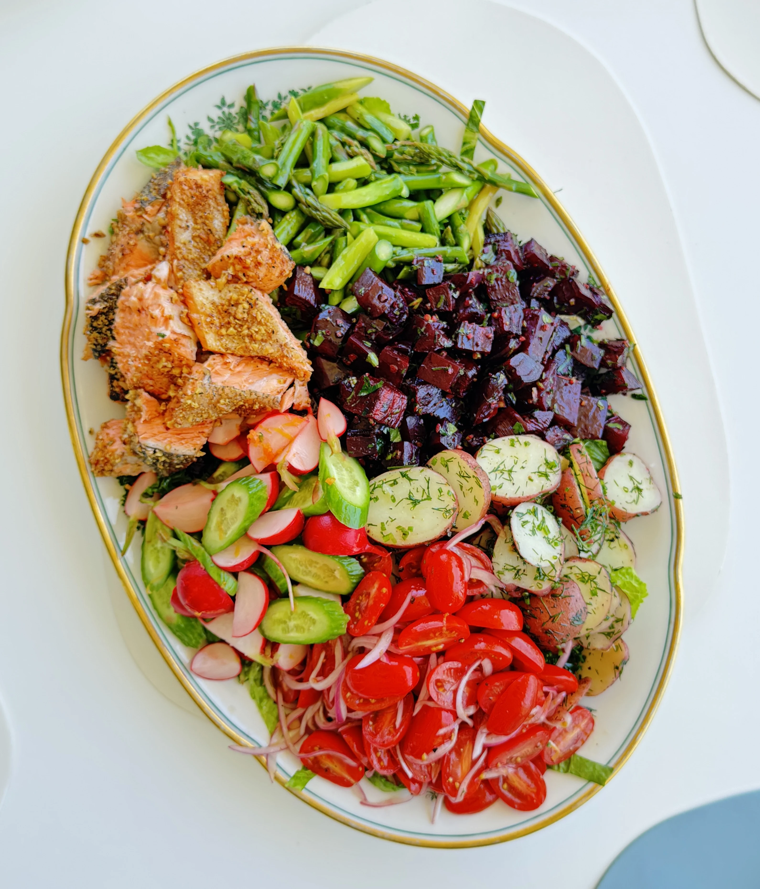 salmon-nicoise-salad
