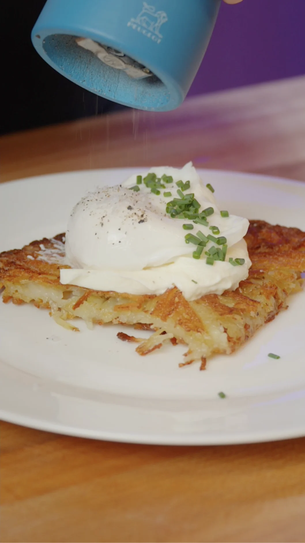 papas-con-huevo-breakfast-potatoes-with-egg-breakfast