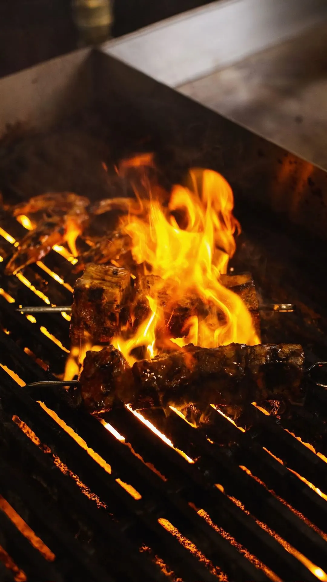 anticuchos-de-corazon-heart-skewers