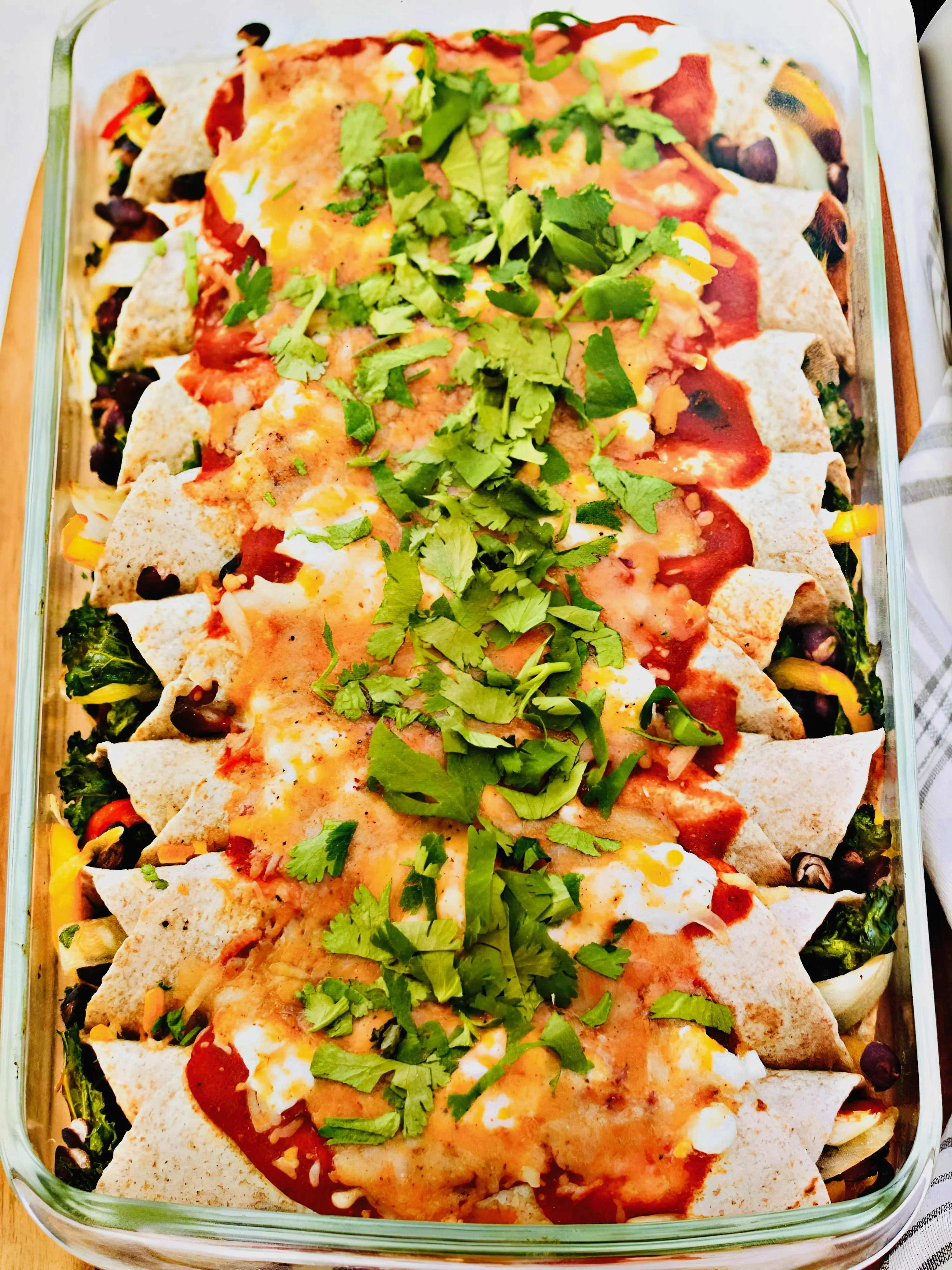 enchiladas-piquantes-aux-haricots-noirs