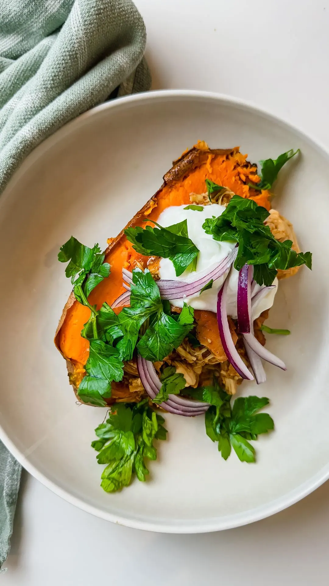 bbq-chicken-stuffed-sweet-potatoes