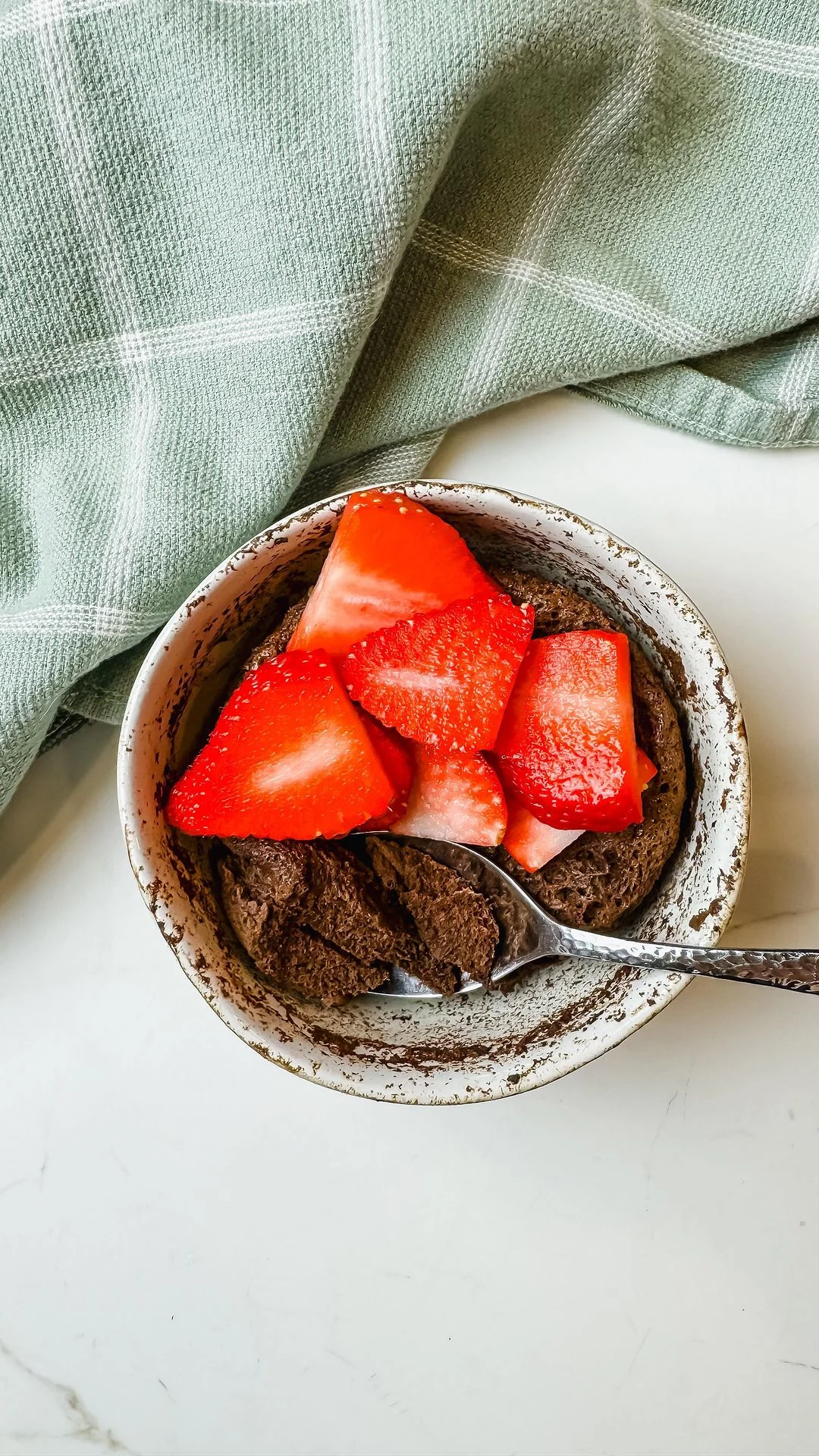 flourless-chocolate-mug-cake