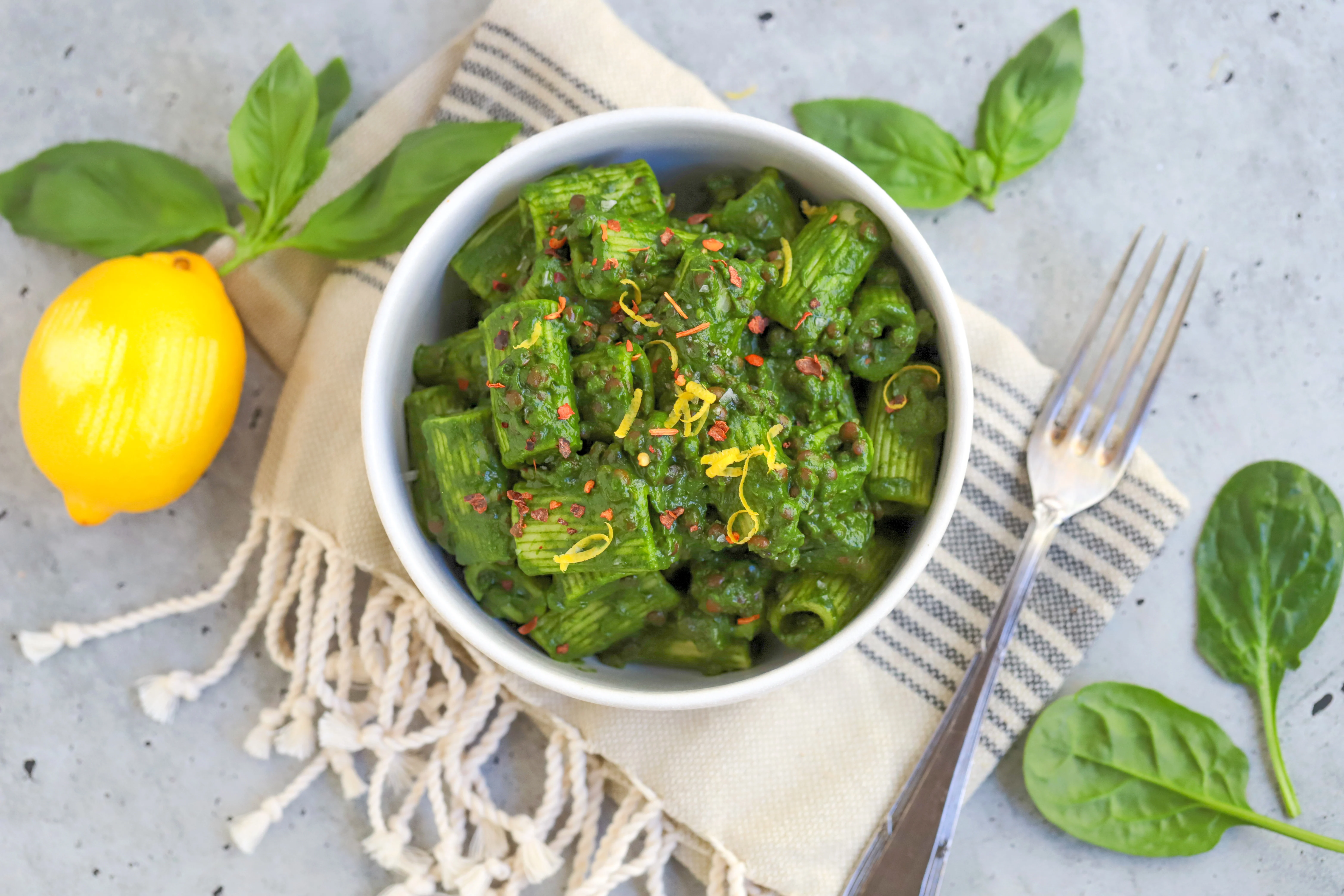 garlic-and-chili-green-pasta