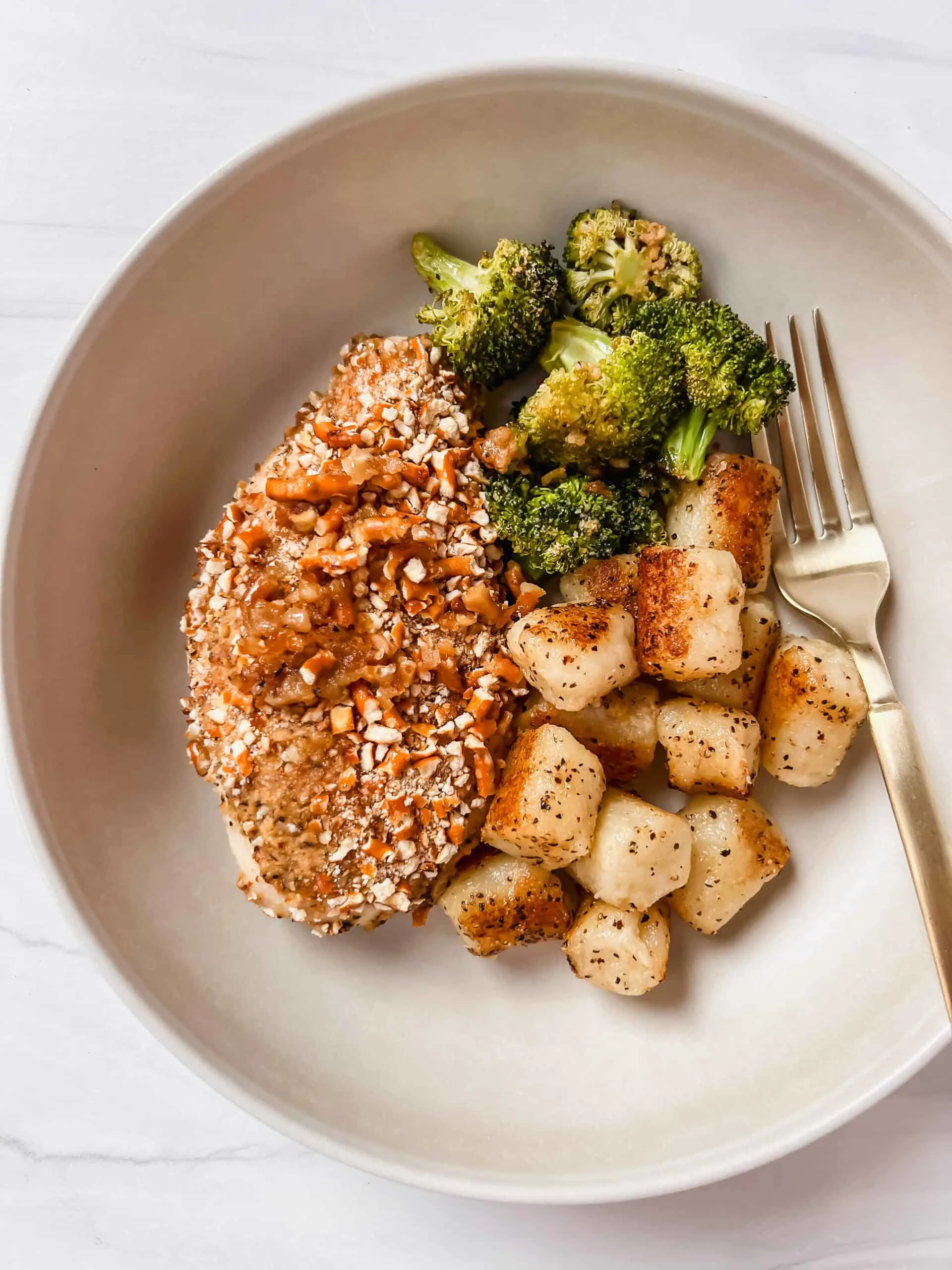 pretzel-crusted-chicken