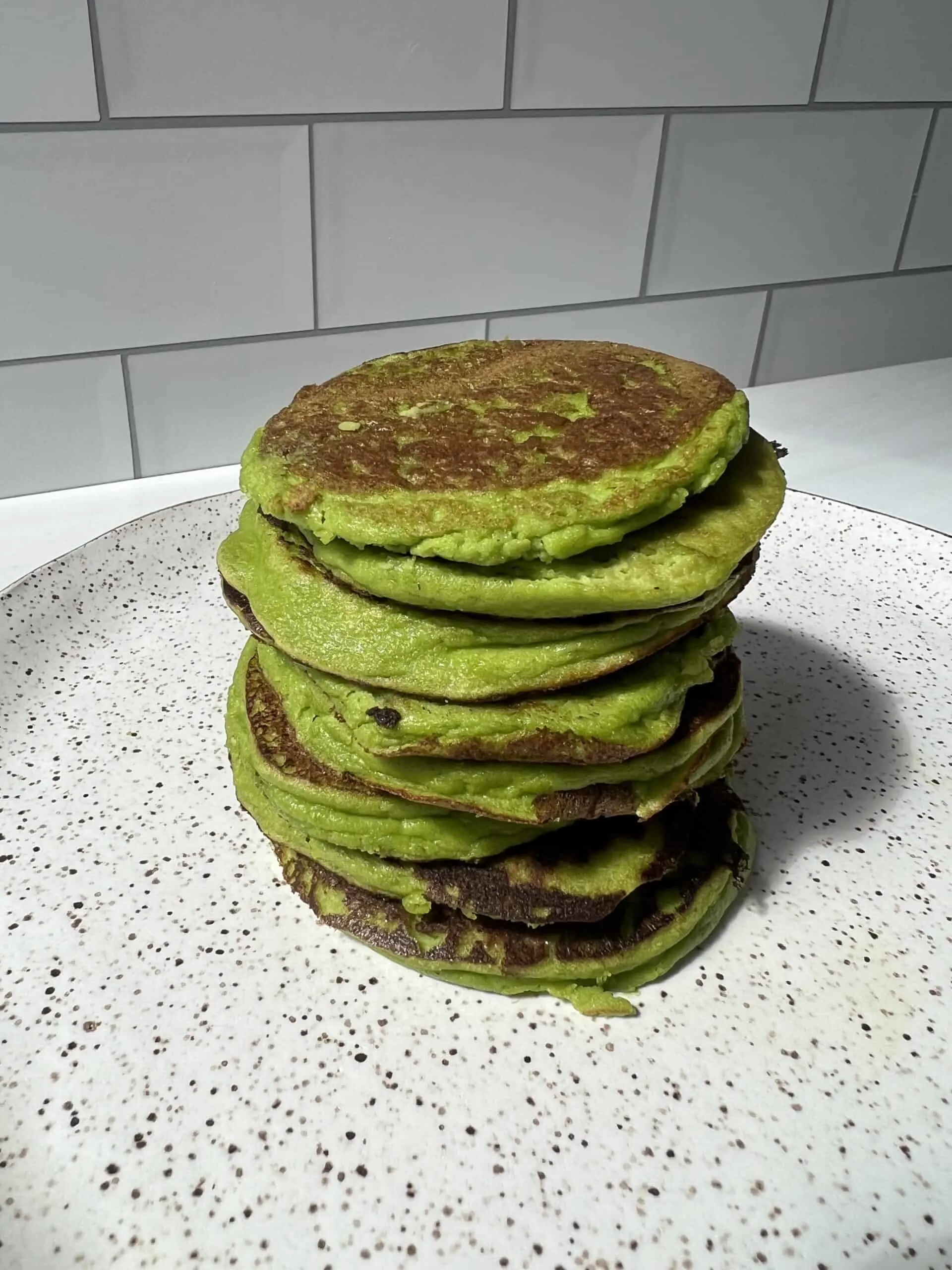 gluten-free-spinach-banana-pancakes
