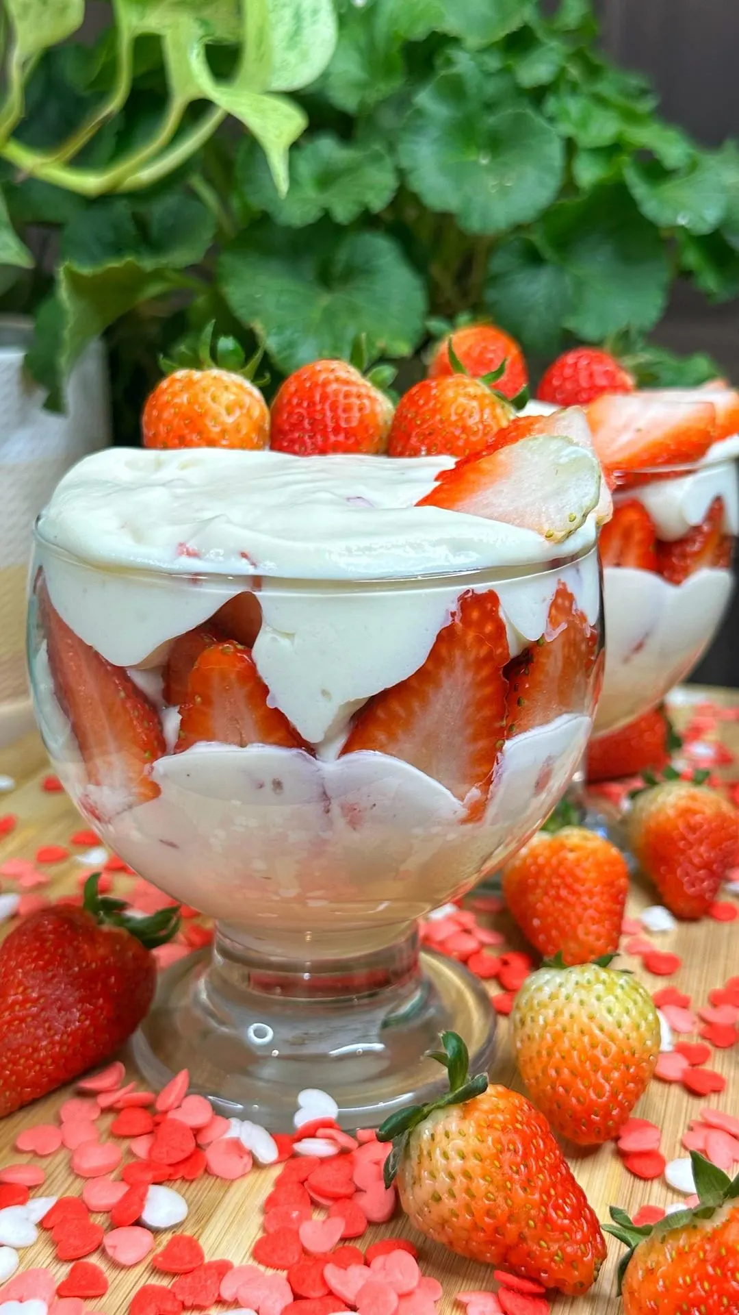 fresas-con-crema-strawberries-with-cream