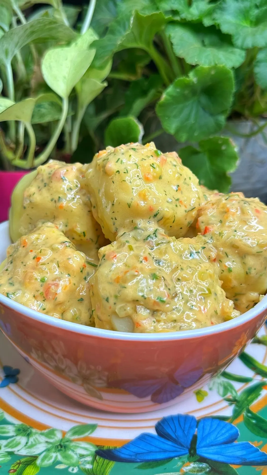 papitas-chorreadas-chorreadas-potatoes