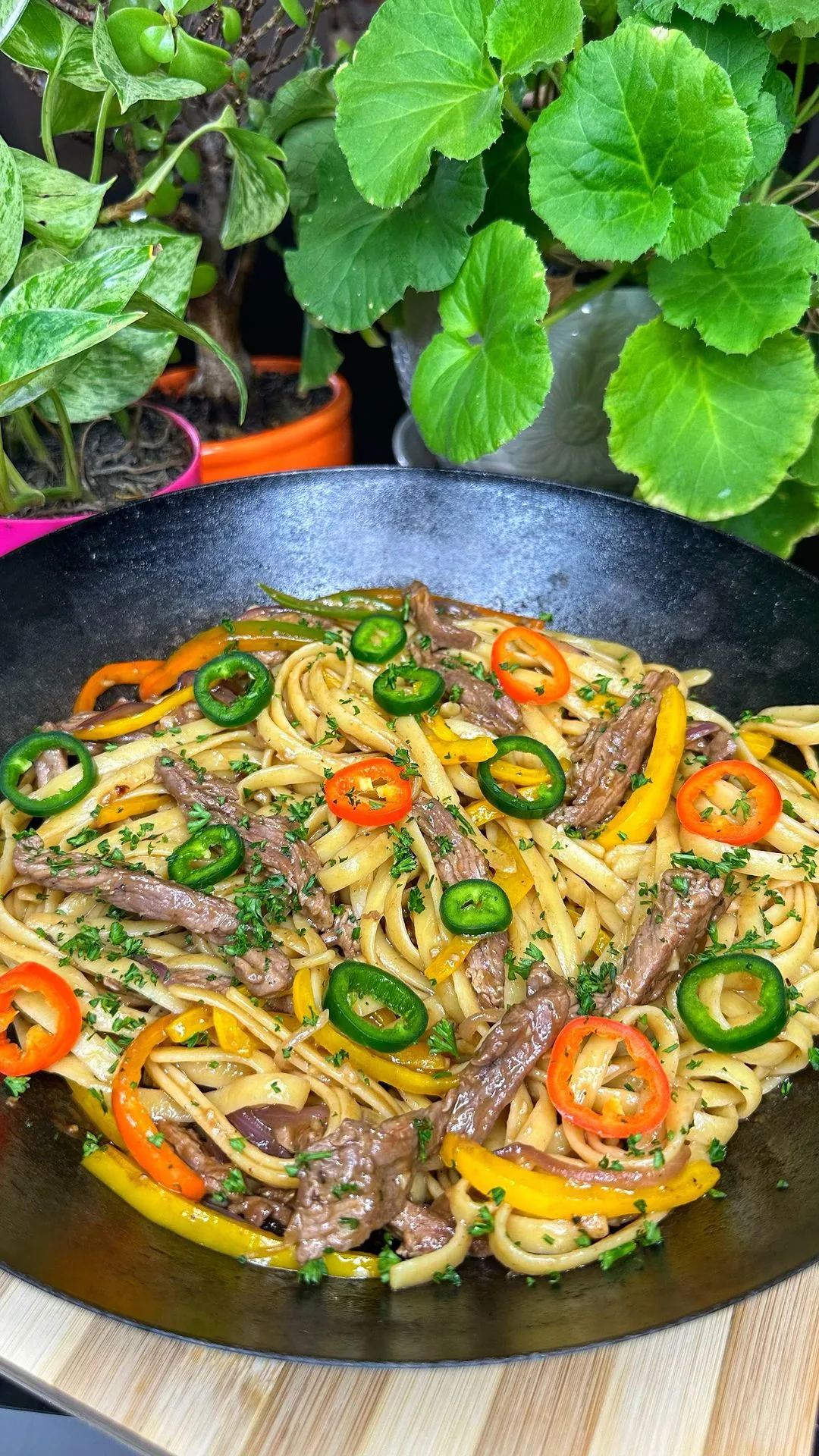 pasta-con-carne-y-verduras-pasta-with-meat-and-vegetables