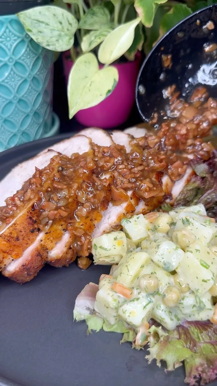 lomo-de-cerdo-en-salsa-de-tocineta-con-coca-cola-pork-loin-in-bacon-sauce-with-coca-cola