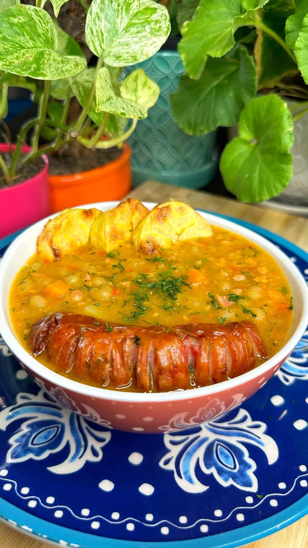 arvejas-con-chorizo-y-platano-maduro-peas-with-chorizo-and-ripe-plantain