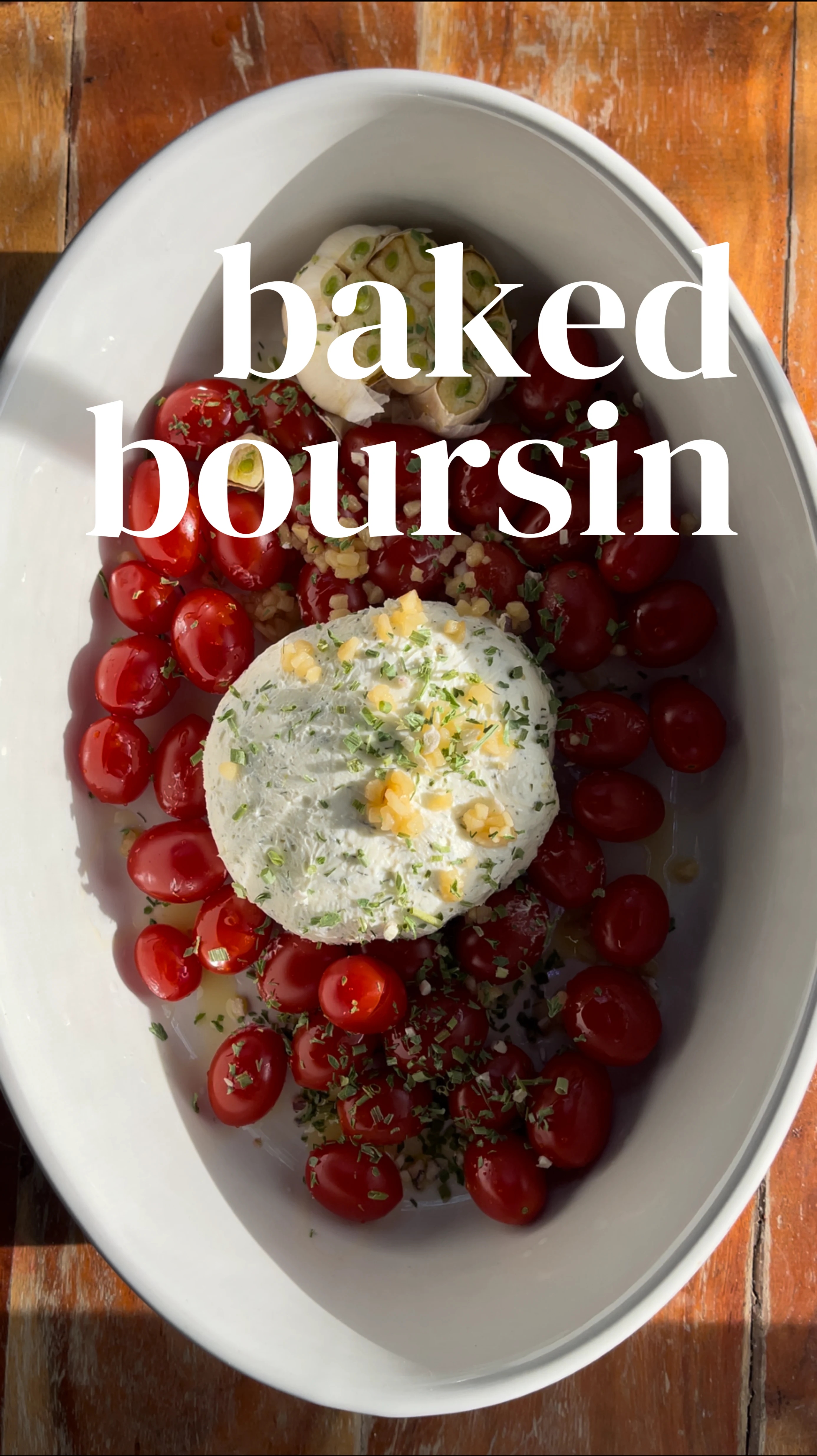 baked-boursin-and-crostini