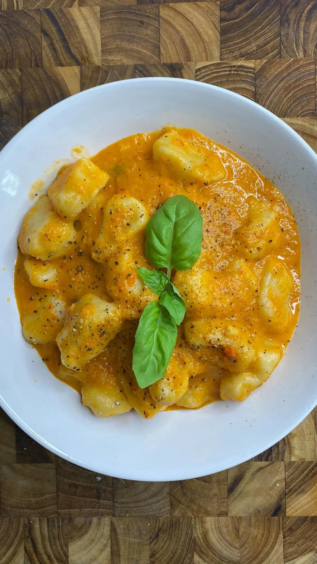 roasted-red-pepper-gnocchi
