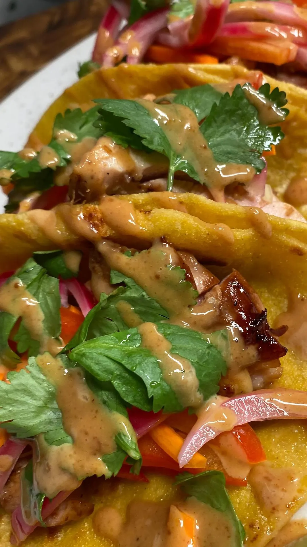 thai-chicken-tacos