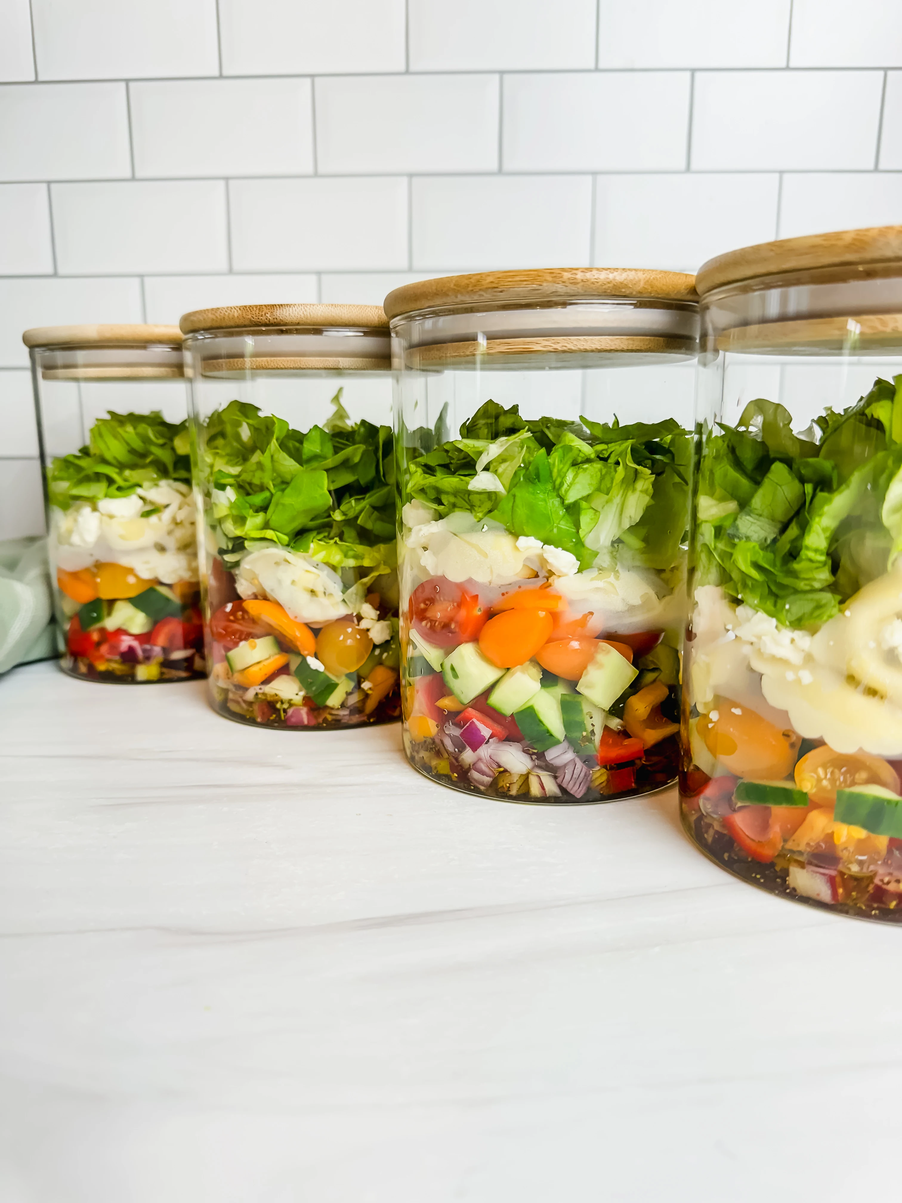 greek-inspired-tortellini-salad-jars