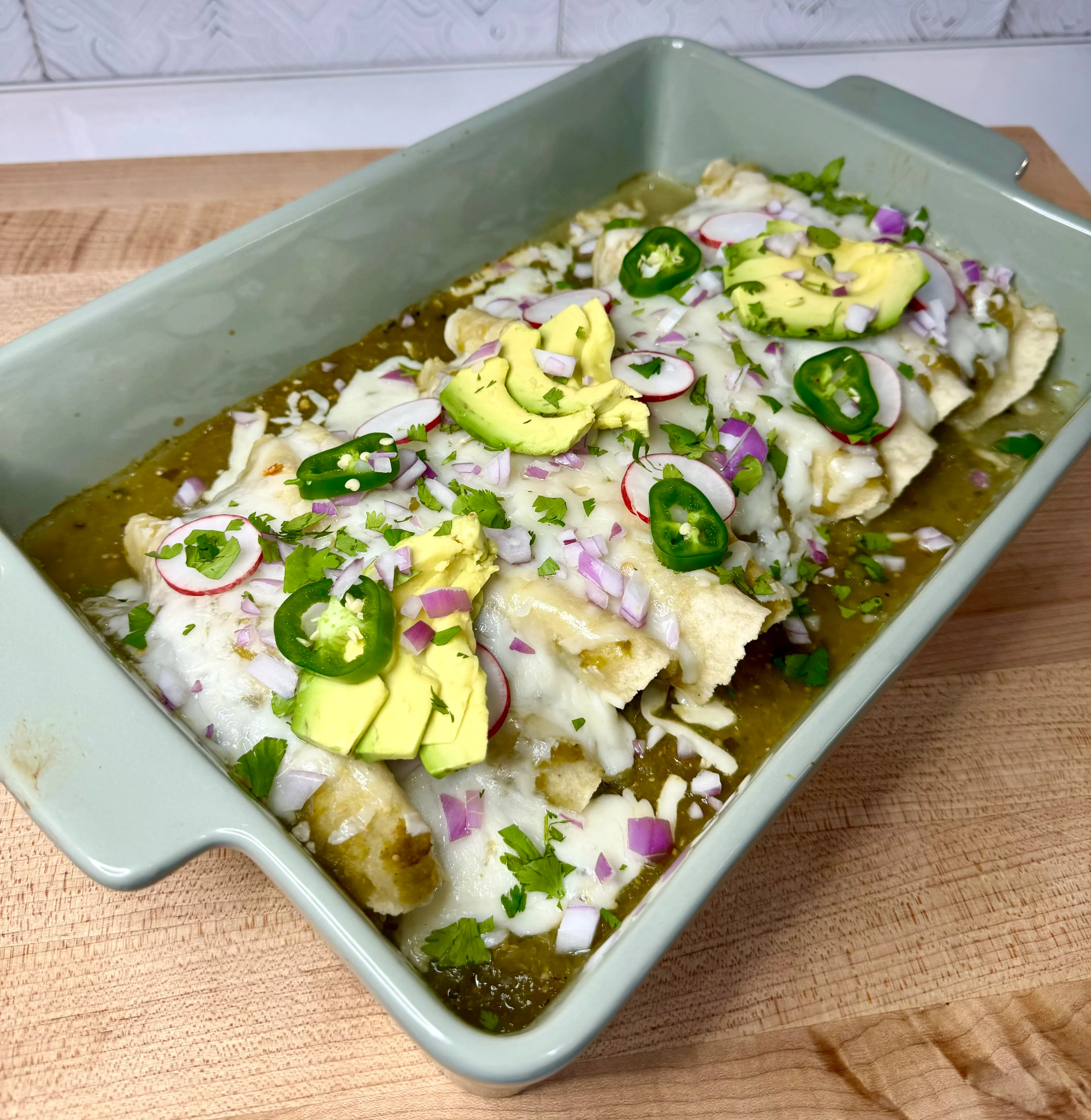 easy-salsa-verde-enchiladas
