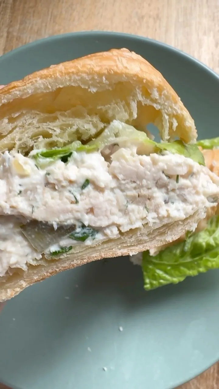 dill-pickle-chicken-salad
