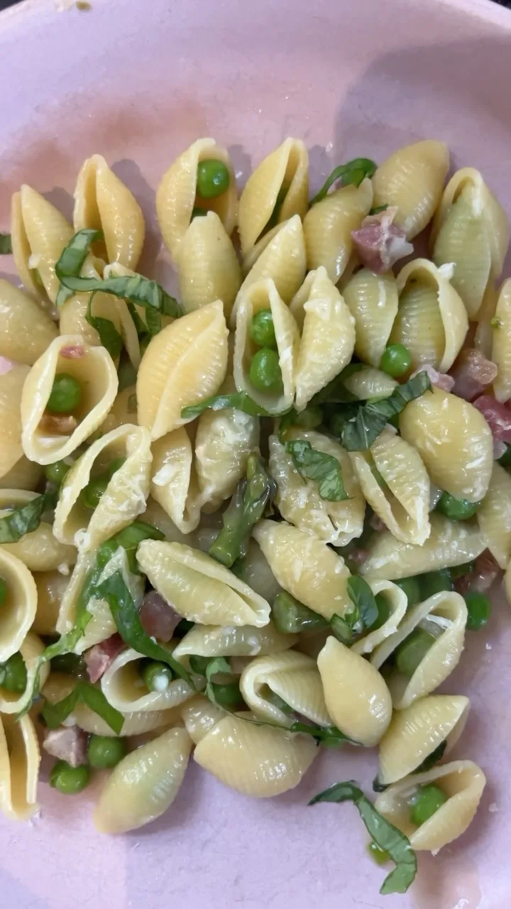 one-pot-shells-and-pancetta-primavera