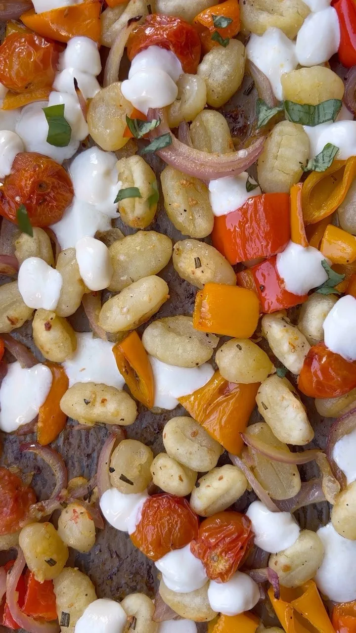sheet-pan-roasted-gnocchi-and-veggies