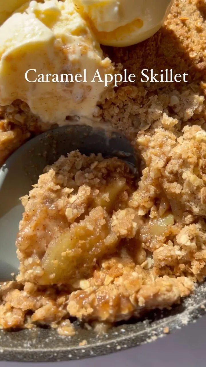 caramel-apple-skillet