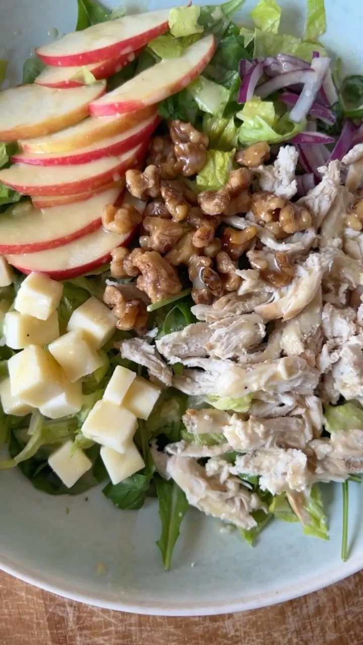 white-cheddar-and-apple-chicken-salad