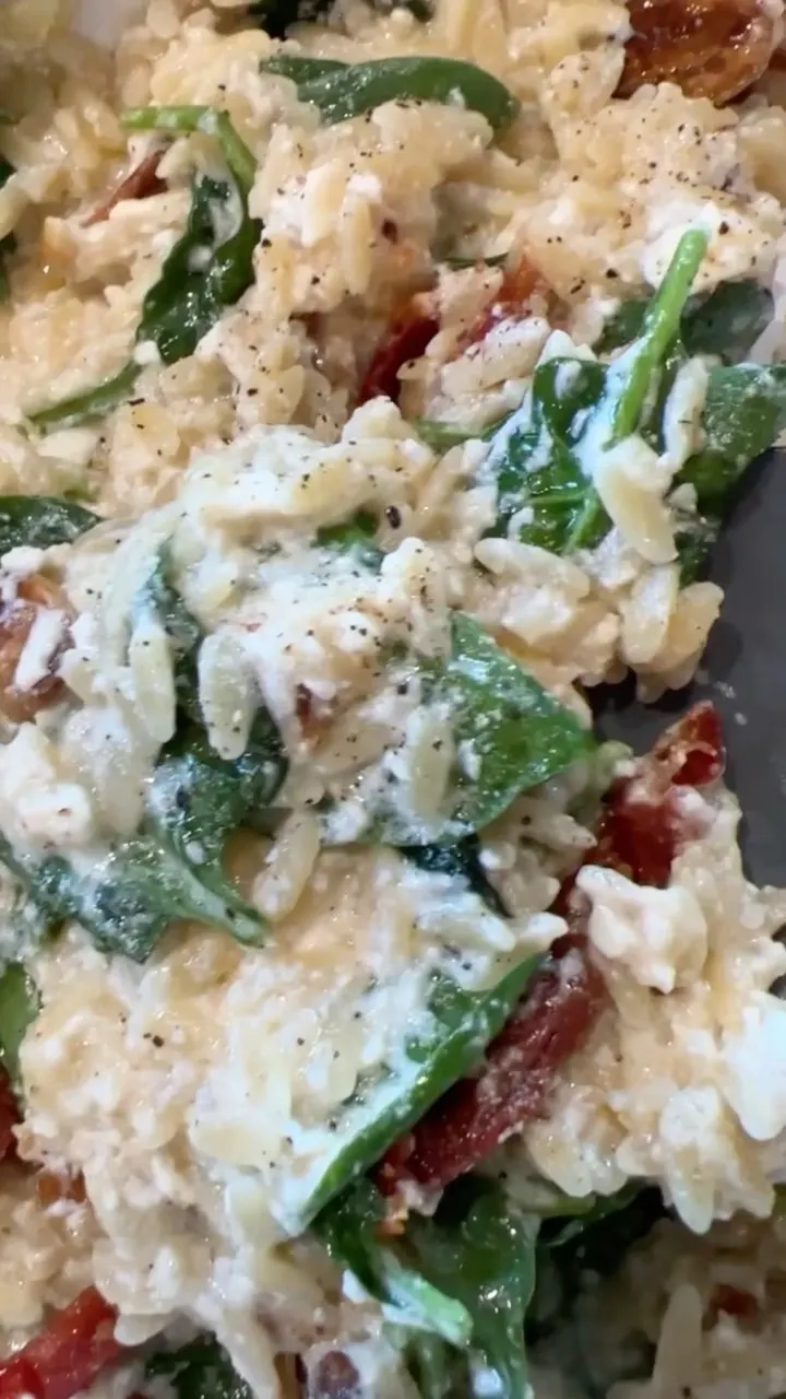 garlic-confit-baked-feta-orzo