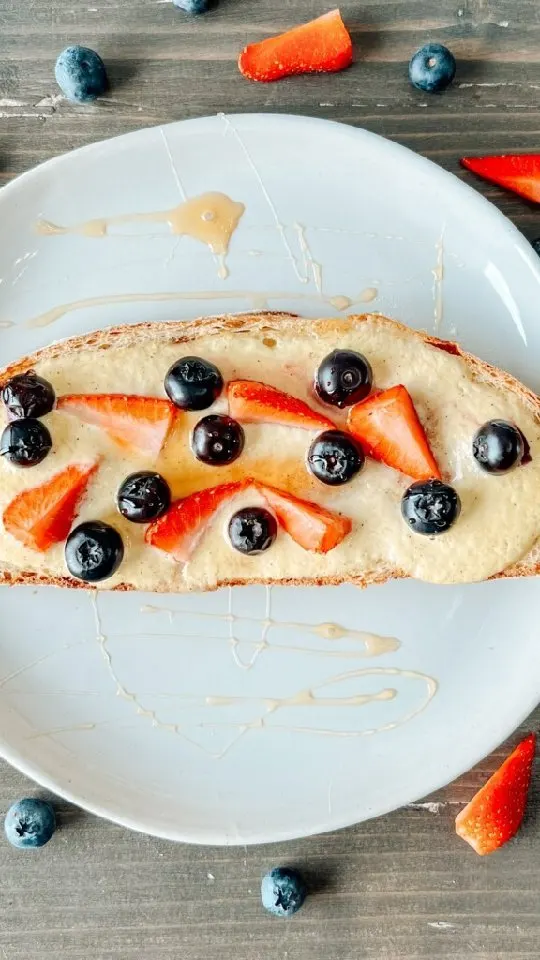 yogurt-toast