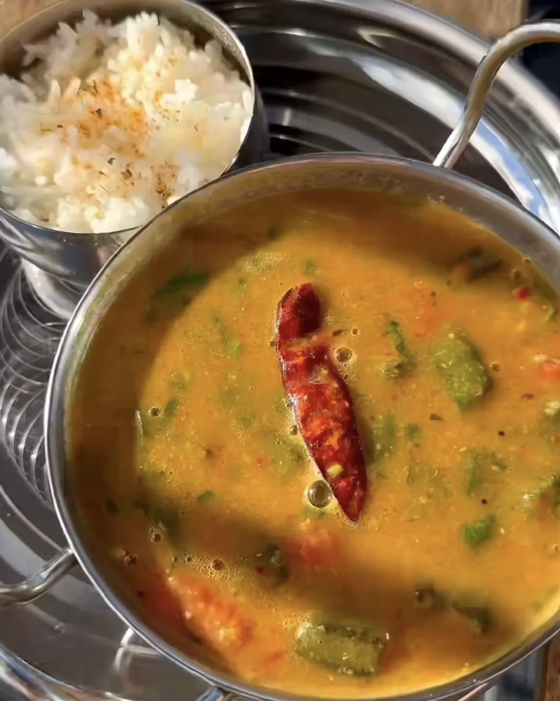 vendakkai-(okra)-sambar