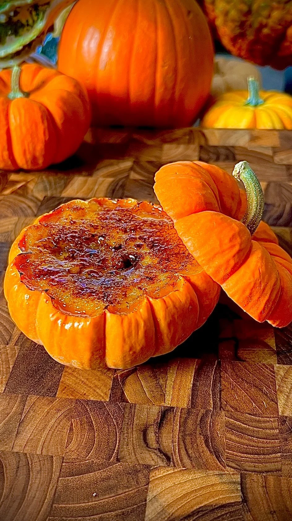 mini-pumpkin-creme-brulee-2