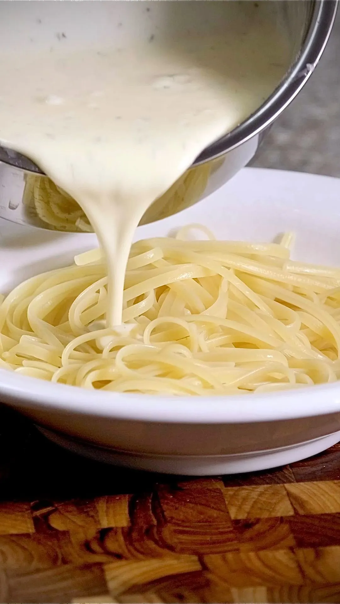 fettuccine-alfredo
