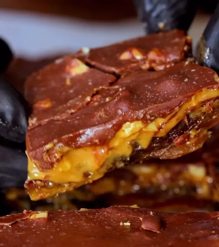 viral-snickers-inspired-date-bars